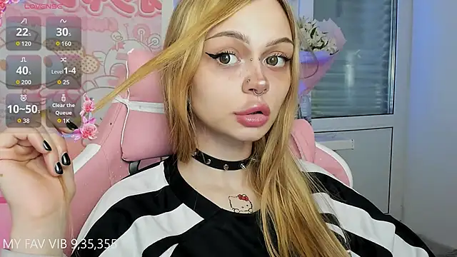 Snapshot of shy_melony chatting on April 2026 05:00:01 PM shy melony online show from April 2026 05:00:01 PM