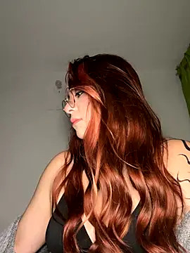 NatyOlson online show from November 2025 01:14:02 AM