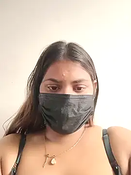 Hotmilfxox online show from January 2025 05:16:01 AM