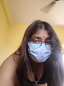 Hotmilfxox online show from April 2026 10:15:01 AM