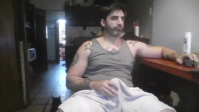 ozzypsico13 online show from January 2026 10:03:02 PM