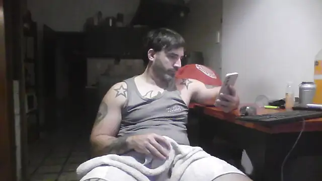 Snapshot of ozzypsico13 chatting on April 2026 01:21:01 AM ozzypsico13 online show from April 2026 01:21:01 AM