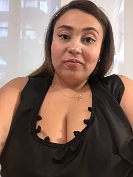 dulce santamaria online show from December 2024 09:51:02 PM