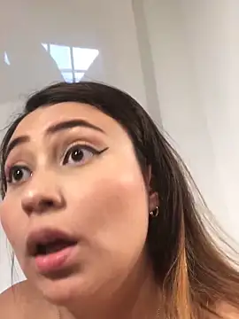 dulce santamaria online show from January 2025 10:36:01 PM