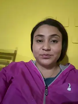 dulce santamaria online show from March 2025 01:16:02 AM