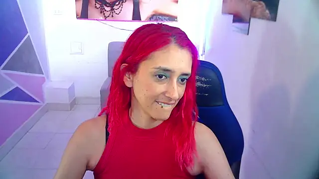 Snapshot of Ruby_Your_Milf chatting on December 2024 11:17:02 PM Ruby Your Milf online show from December 2024 11:17:02 PM