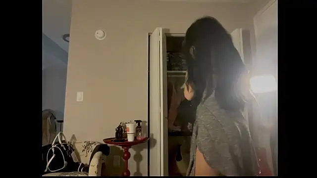 Snapshot of babybimbo chatting on December 2024 11:19:02 PM babybimbo online show from December 2024 11:19:02 PM