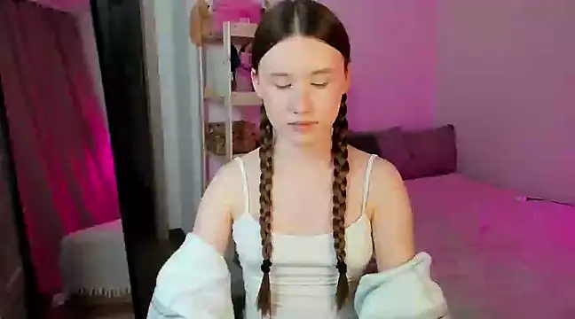 Stella Sunny online show from March 2025 10:27:02 PM