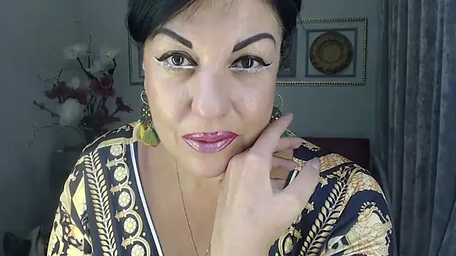 Snapshot of LadyMargoFontana chatting on September 2025 04:25:01 AM LadyMargoFontana online show from September 2025 04:25:01 AM