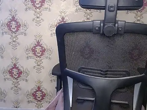 Snapshot of MiniBeast chatting on March 2026 02:53:02 PM MiniBeast online show from March 2026 02:53:02 PM