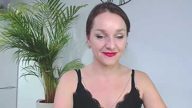 AliciaDesire online show from December 2024 03:27:01 PM