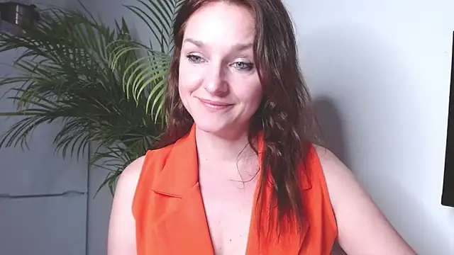 AliciaDesire online show from March 2025 06:12:02 PM