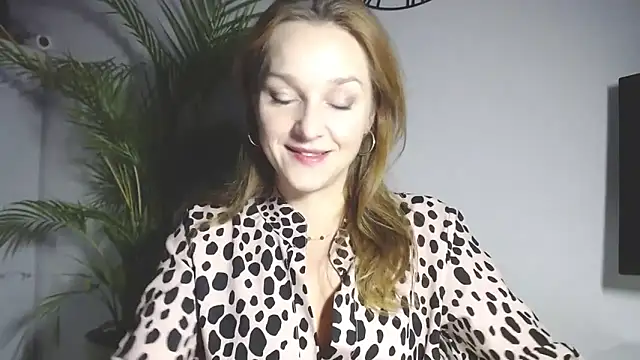 AliciaDesire online show from December 2025 06:42:02 AM