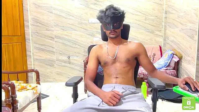 Snapshot of Sato2004@xh chatting on February 2026 05:35:02 PM Sato2004xh online show from February 2026 05:35:02 PM