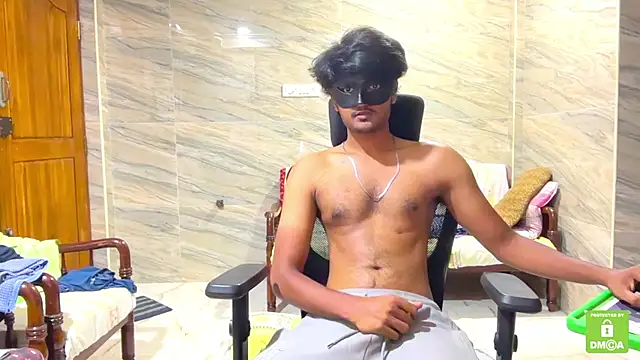 Snapshot of Sato2004@xh chatting on April 2026 06:51:02 AM Sato2004xh online show from April 2026 06:51:02 AM