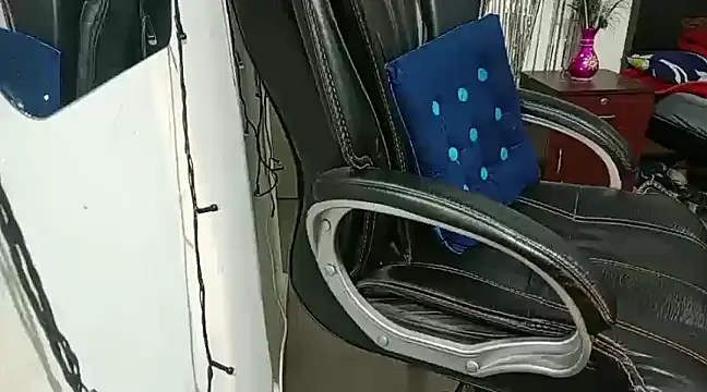 Snapshot of Anjali_cute-Pondati chatting on March 2025 10:18:02 AM Anjali cute-Pondati online show from March 2025 10:18:02 AM