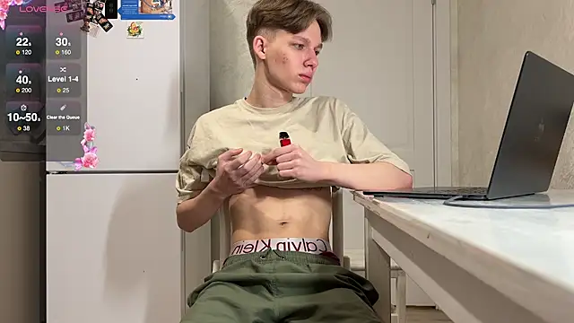 gay boyss online show from March 2025 07:01:02 PM