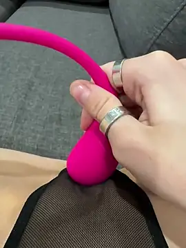 virginiaaaaa online show from January 2025 12:30:01 PM