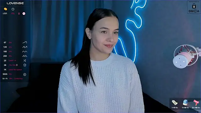 Snapshot of _Sweetie_ chatting on December 2024 07:17:02 AM Sweetie online show from December 2024 07:17:02 AM