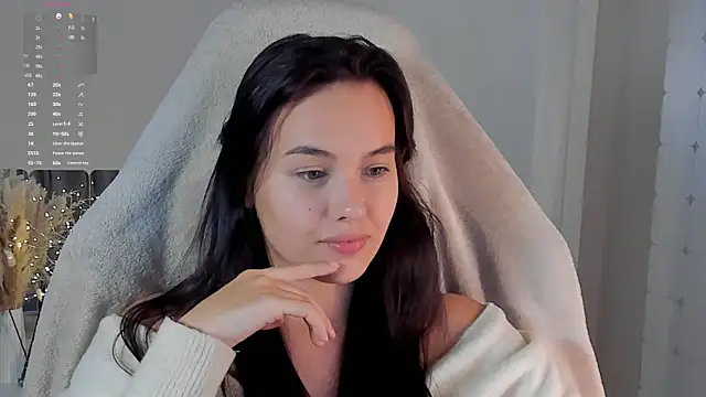 Snapshot of _Sweetie_ chatting on September 2025 05:14:01 PM Sweetie online show from September 2025 05:14:01 PM