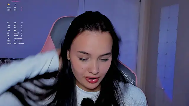 Snapshot of _Sweetie_ chatting on October 2025 07:25:02 PM Sweetie online show from October 2025 07:25:02 PM