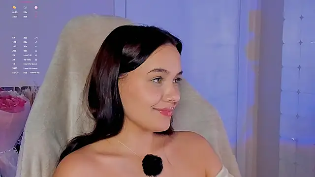 Snapshot of _Sweetie_ chatting on October 2025 02:49:01 PM Sweetie online show from October 2025 02:49:01 PM