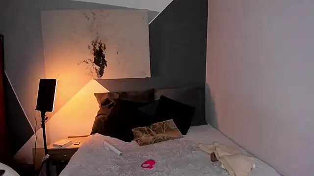 Snapshot of Miiaa_wallace chatting on March 2026 08:30:02 PM Miiaa wallace online show from March 2026 08:30:02 PM