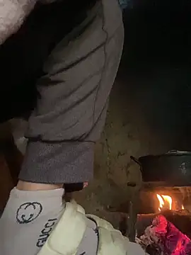 Asianmombigasss online show from December 2025 02:39:01 AM