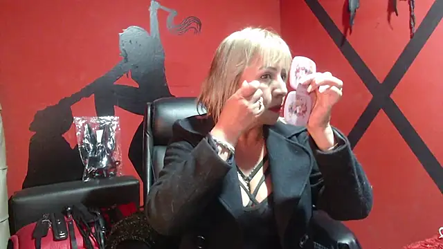 KLOE PIELL online show from March 2025 08:59:01 PM