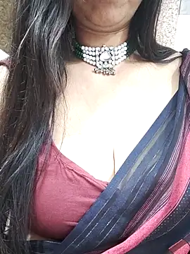 Snapshot of Aradhya-Sharma chatting on March 2025 08:42:01 PM Aradhya-Sharma online show from March 2025 08:42:01 PM