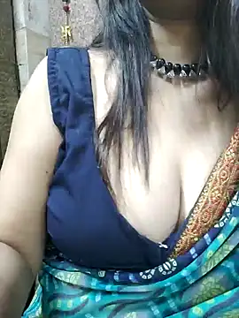 Snapshot of Aradhya-Sharma chatting on March 2025 07:27:02 PM Aradhya-Sharma online show from March 2025 07:27:02 PM