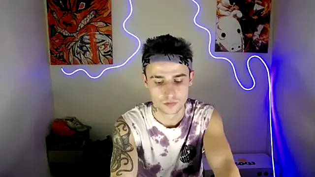 Snapshot of Mike_severi2 chatting on December 2024 03:54:02 PM Mike severi2 online show from December 2024 03:54:02 PM