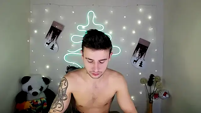 Snapshot of Mike_severi2 chatting on December 2024 11:54:01 AM Mike severi2 online show from December 2024 11:54:01 AM