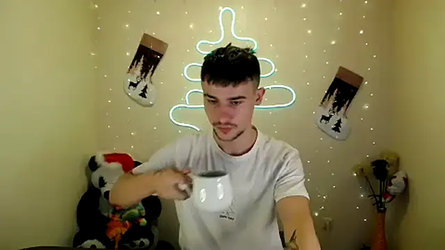 Snapshot of Mike_severi2 chatting on December 2024 05:29:02 AM Mike severi2 online show from December 2024 05:29:02 AM