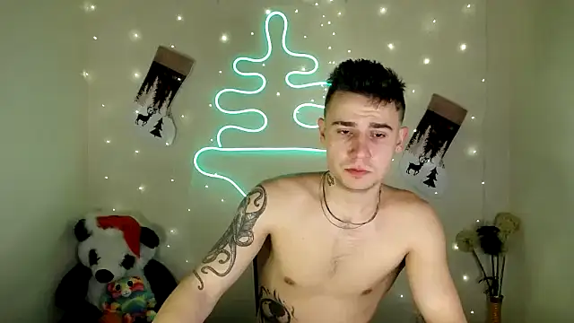 Snapshot of Mike_severi2 chatting on December 2024 06:41:02 AM Mike severi2 online show from December 2024 06:41:02 AM