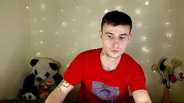 Snapshot of Mike_severi2 chatting on January 2025 01:04:02 PM Mike severi2 online show from January 2025 01:04:02 PM