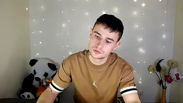 Snapshot of Mike_severi2 chatting on January 2025 10:57:01 AM Mike severi2 online show from January 2025 10:57:01 AM