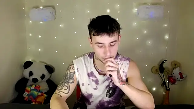 Snapshot of Mike_severi2 chatting on January 2025 09:35:01 AM Mike severi2 online show from January 2025 09:35:01 AM