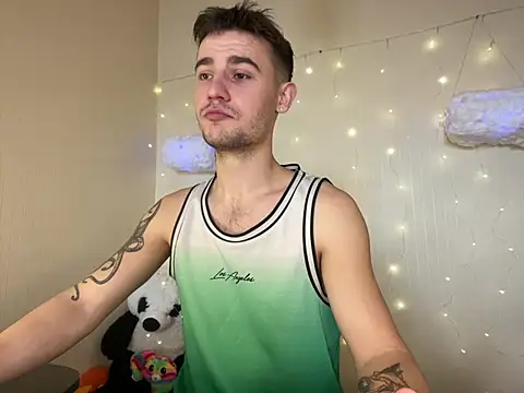 Snapshot of Mike_severi2 chatting on February 2025 05:52:02 AM Mike severi2 online show from February 2025 05:52:02 AM