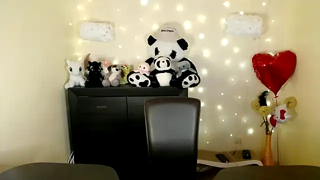 Snapshot of Mike_severi2 chatting on February 2025 07:09:01 AM Mike severi2 online show from February 2025 07:09:01 AM