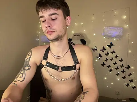 Snapshot of Mike_severi2 chatting on March 2025 09:03:02 AM Mike severi2 online show from March 2025 09:03:02 AM