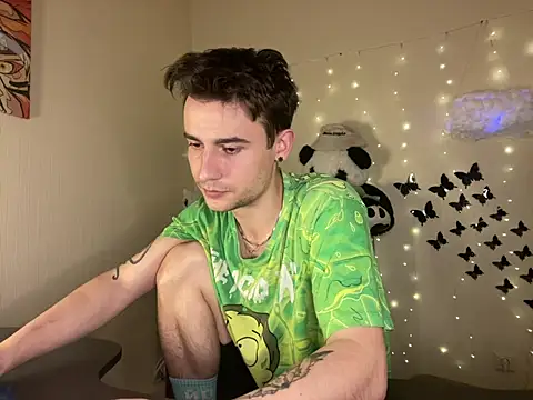 Snapshot of Mike_severi2 chatting on March 2025 03:24:02 PM Mike severi2 online show from March 2025 03:24:02 PM