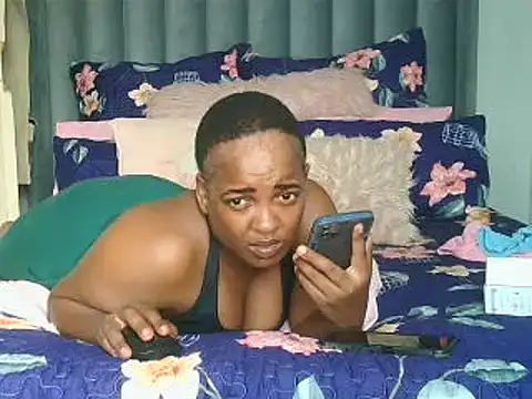 Amberbela online show from December 2024 02:49:02 PM