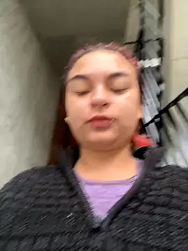 Snapshot of MiaLujan_ chatting on October 2025 11:53:02 AM MiaLujan  online show from October 2025 11:53:02 AM