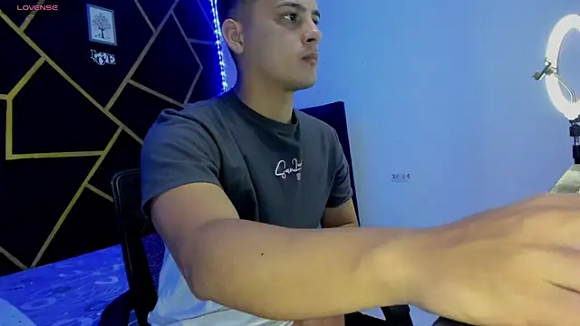 JANER 03 online show from December 2024 03:48:02 PM