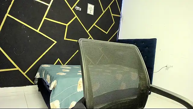 JANER 03 online show from February 2025 03:53:02 PM