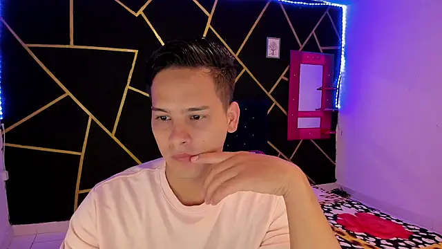 JANER 03 online show from March 2025 01:29:01 PM