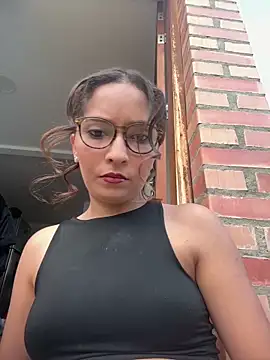 Penelope-Hot online show from April 2026 10:11:02 PM