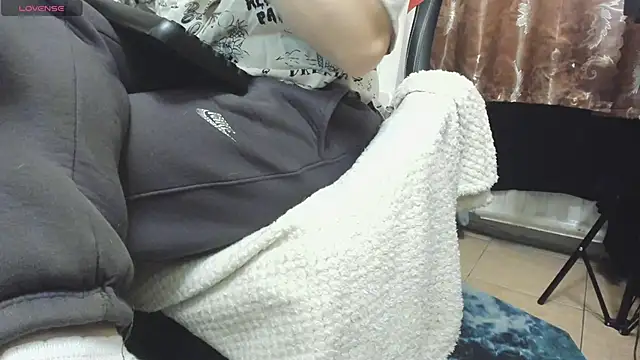 Queen Sport online show from December 2025 07:54:02 PM