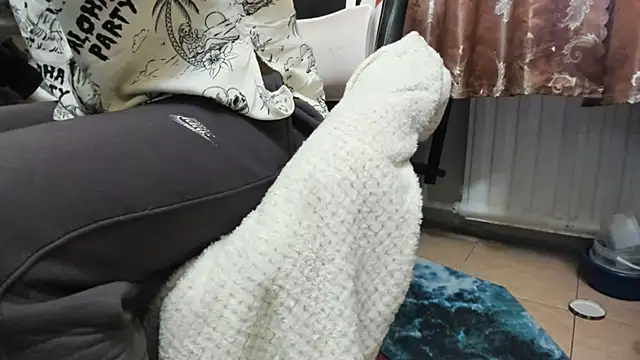 Snapshot of Queen_Sport chatting on March 2026 04:02:02 PM Queen Sport online show from March 2026 04:02:02 PM